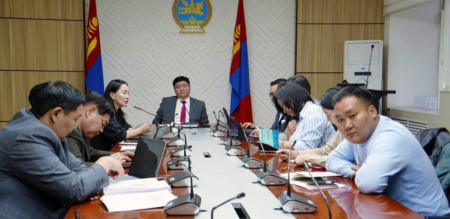 Туулын хурдны замын төслийн үйл ажиллагааг түр зогсоолоо